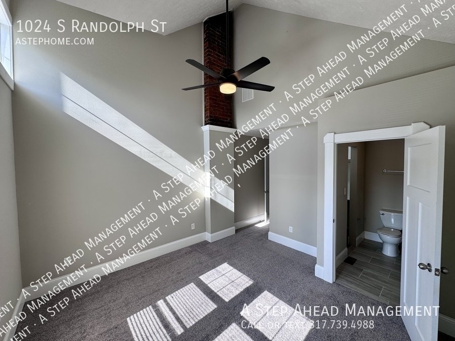 1024 S Randolph - Amazing 3 Bed/2.5 Bath Townhome property image