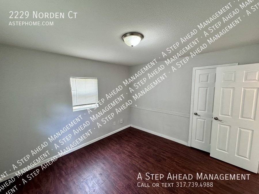 2229 Norden Ct -2 Bed/1 Bath Duplex - Recently Renovated & Move in property image