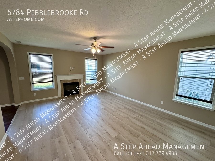 5784 Pebblebrooke-3 Bed/2.5 in Whitestown property image