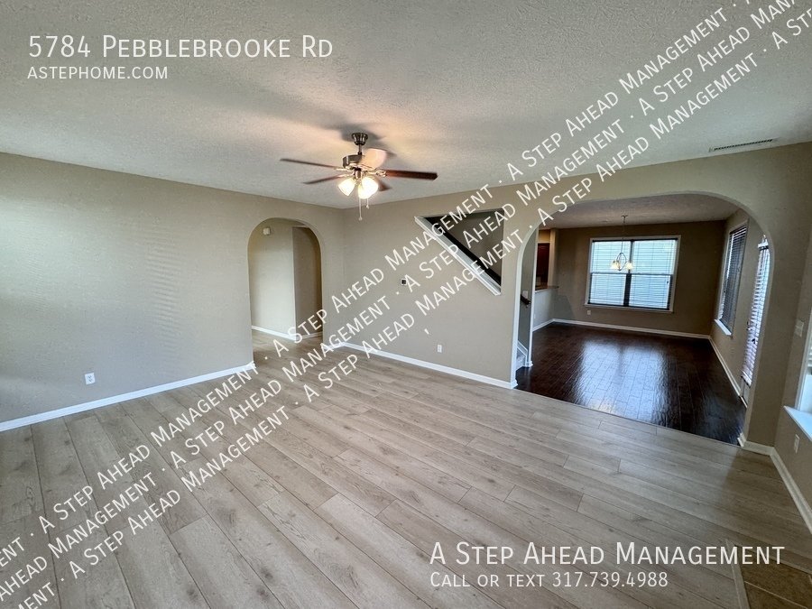 5784 Pebblebrooke-3 Bed/2.5 in Whitestown property image