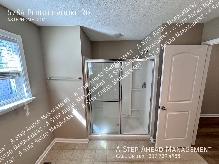 5784 Pebblebrooke-3 Bed/2.5 in Whitestown property image