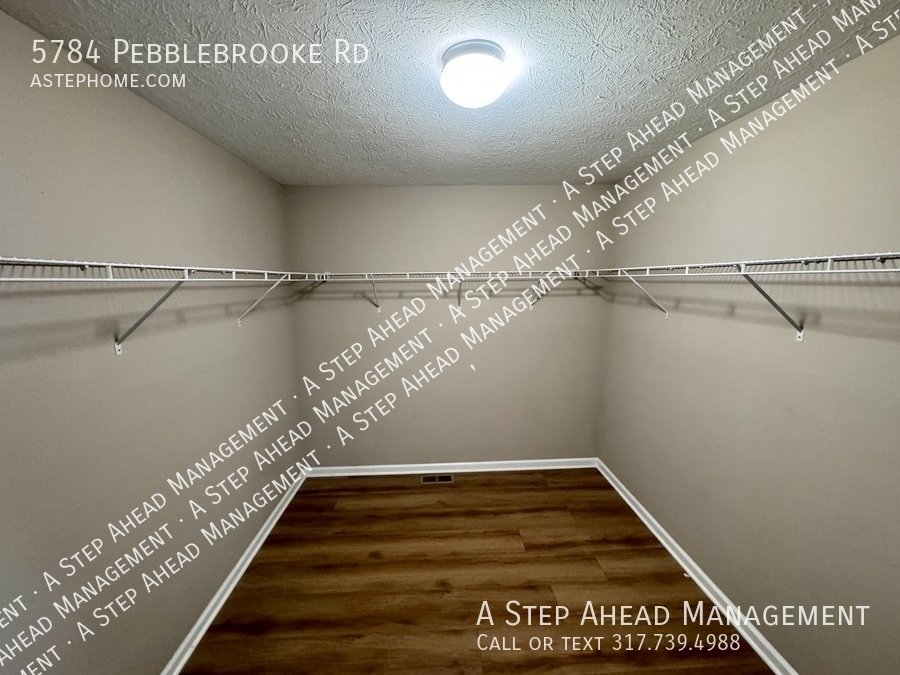 5784 Pebblebrooke-3 Bed/2.5 in Whitestown property image