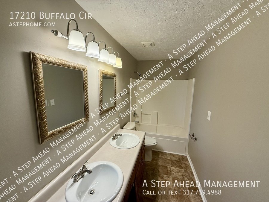 17210 Buffalo Cir property image